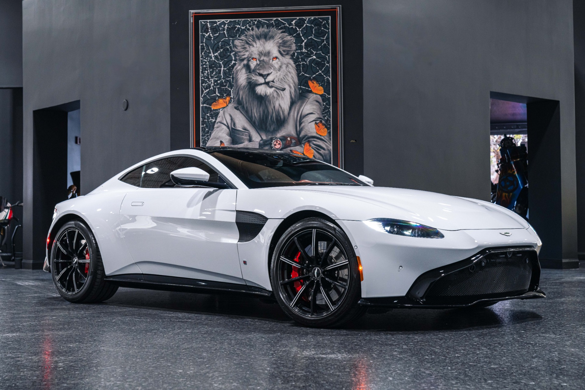 Used 2019 Aston Martin Vantage AML Special White Stone Paint +